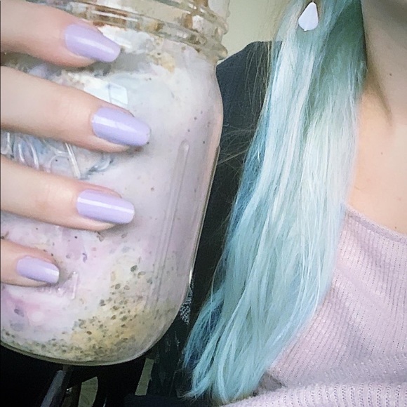 Meet your posher, Jax! - Picture 3 of 4